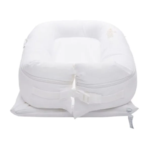 DockATot Deluxe+ Babynestje Pristine White