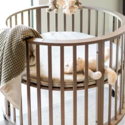 Europe Baby Circa Ronde Box Pakketdeal - Chestnut | Pretura Boxmatras - Superior Wave | Kidsmill Boxmatras Hoes