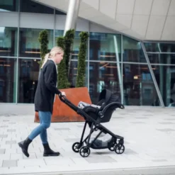 EVE Kids Kid-Sit Solid Meerijdplankje Black / Pink
