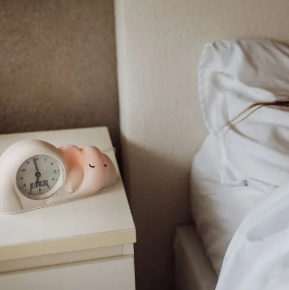 Flow Amsterdam Sleep Trainer George - Warm Grey