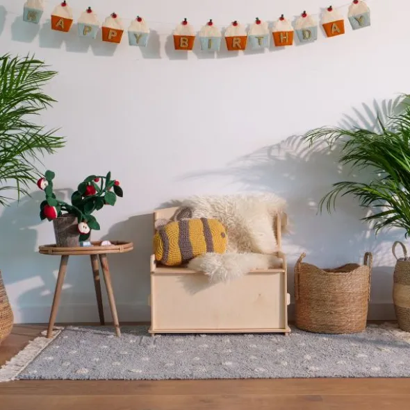 Kidsdepot Kussen - Bee - Geel/Bruin