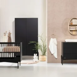 Kidsmill Boutique Babykamer Zwart Mat | Bed 60 x 120 cm + Commode