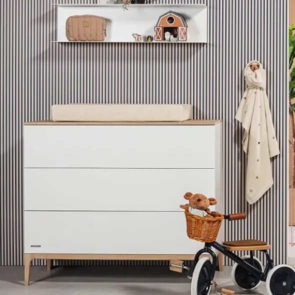 Kidsmill Intense II Babykamer Mat Wit / Eiken | Ledikant 60 x 120 cm + Commode