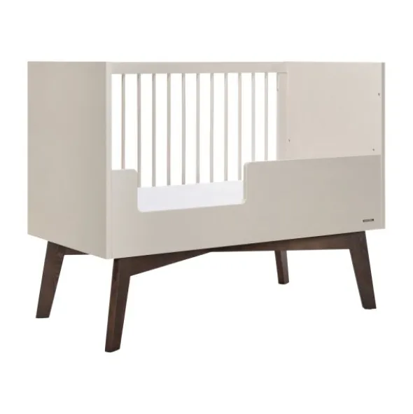 Kidsmill Sixties Babybed Oatmeal / Walnoot 60 x 120 cm