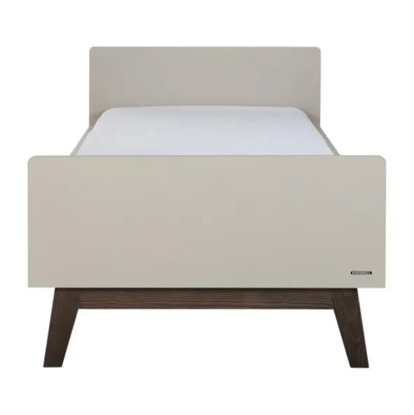 Kidsmill Sixties Kinderkamer Oatmeal / Walnoot | Bed 90 x 200 cm + Bureau